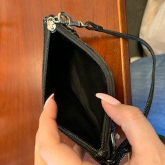 Coach wristlet - Picture 3 of 4